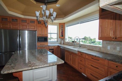 CONDO161901_36