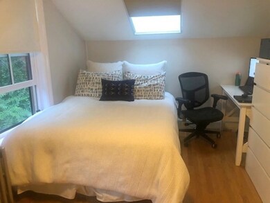 12 Davis Ct unit 3, Brookline, MA 02445 - photo 5