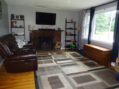 41 Michael Rd, Dracut, MA 01826 - photo 5