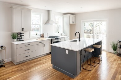 73 Cummins Hwy unit 73, Boston, MA 02131 - photo 3