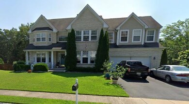 2324 Forest cir