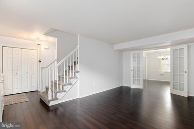 6869 Brian Michael Ct, Springfield, VA 22153 - photo 5