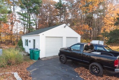 488 Shea St, Fitchburg, MA 01420 - photo 5