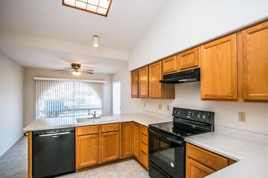 443 N Velero St, Chandler, AZ 85225 - photo 4