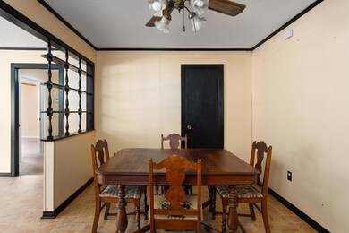963 Old River Road-6