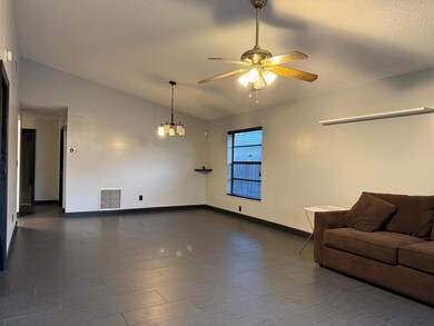 1389 Pines Ln unit 4, West Palm Beach, FL 33415 - photo 4