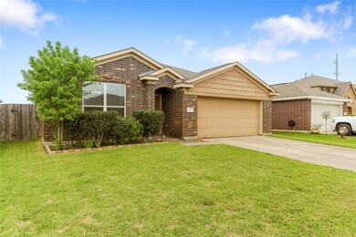 5229 Bailey Ln, Alvin, TX 77511 - photo 2