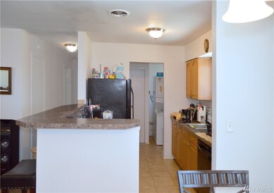 1307 Pershing Rd, Moses Lake, WA 98837 - photo 2