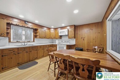 50 Calvins Ln, Mertztown, PA 19539 - photo 6