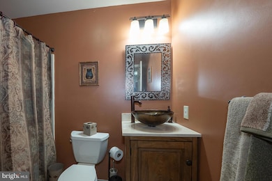 108 Valley Stream Cir unit 108A, Chesterbrook, PA 19087 - photo 7