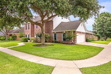 15902 Aberdeen Trails Dr, Houston, TX 77095 - photo 2