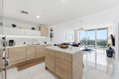 The Harbour unit 2516, North Miami Beach, FL 33160 - photo 3