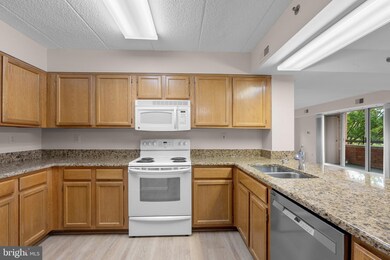 7317 Eden Brook Dr unit H403, Columbia, MD 21046 - photo 6