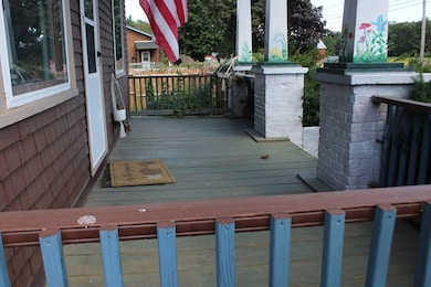 7 State Rd, South Deerfield, MA 01373 - photo 4