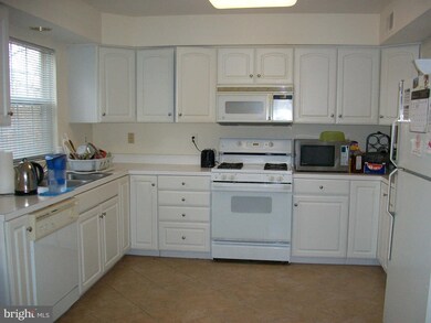 18159 Stags Leap Terrace, Germantown, MD 20874 - photo 6