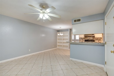 12955 Woodforest Blvd unit 37, Houston, TX 77015 - photo 4