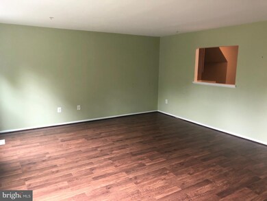 20073 Dunstable Cir, Germantown, MD 20876 - photo 7