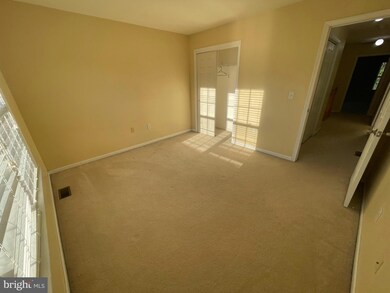 18 Frost Ln, East Windsor, NJ 08520 - photo 2