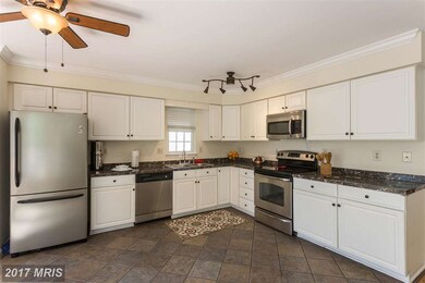 7 Caleb Ct, Owings Mills, MD 21117 - photo 6