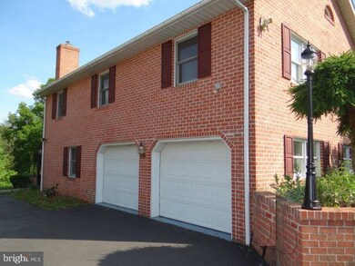 60 Monroe Dr, Chambersburg, PA 17201 - photo 7