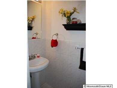 123 Adamecs Way unit D123, South Amboy, NJ 08879 - photo 7