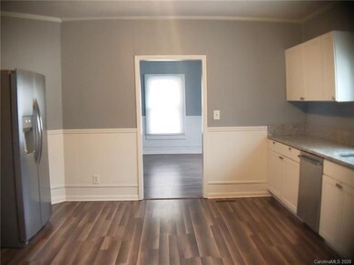 103 Poplar St, Clover, SC 29710 - photo 6