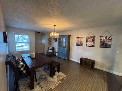 621 N Douglas St, Wellington, KS 67152 - photo 6