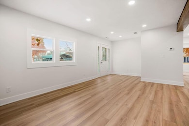 206 W Spring St, Spring Hill, KS 66083 - photo 6