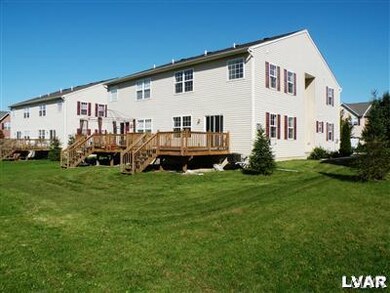 3670 Clauss Dr, Macungie, PA 18062 - photo 4