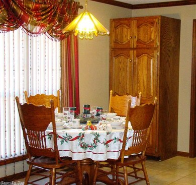 303 Bellwood Dr, Paragould, AR 72450 - photo 5