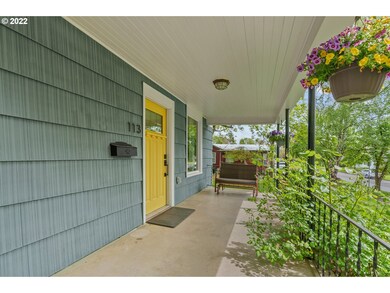 113 E 5th St, Newberg, OR 97132 - photo 3