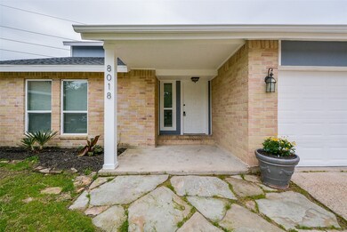 8018 Split Pine Dr, Houston, TX 77040 - photo 2