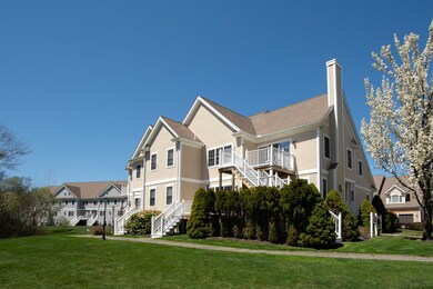 321 Hampton Way unit 321, Abington, MA 02351 - photo 3