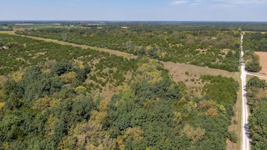 1147 County Road 2850, Higbee, MO 65257 - photo 6