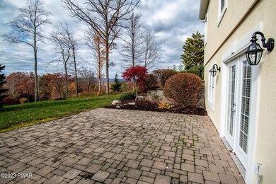 102 O'Connor Dr, Moosic, PA 18507 - photo 7