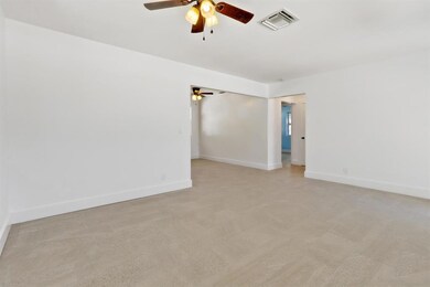 323 W Pine St Lantana FL 33462-large-004