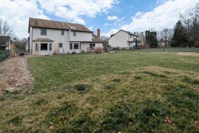 7205 Dominick-30