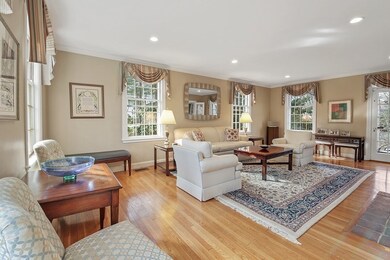 7 Cedar Rd, Chestnut Hill, MA 02467 - photo 3