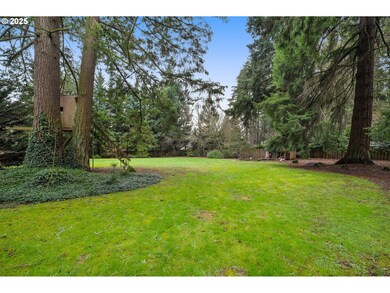 0 SW Dawn St unit 2 101435698, Lake Oswego, OR 97035 - photo 2