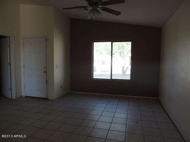 1421 Montebello - Living Area