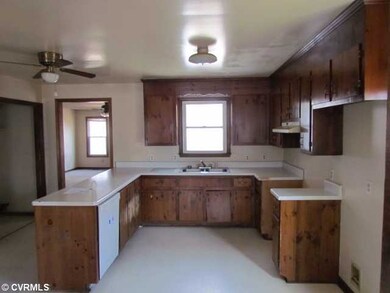 4521 Martinson Ln, Prince George, VA 23875 - photo 6