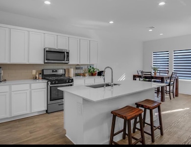 14258 Wonder Lake Ln, Shenandoah, TX 77384 - photo 3