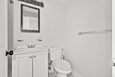 758 Brook Ave unit 56C, Bronx, NY 10451 - photo 7