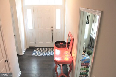 22571 Ocean Cliff Square, Ashburn, VA 20148 - photo 4