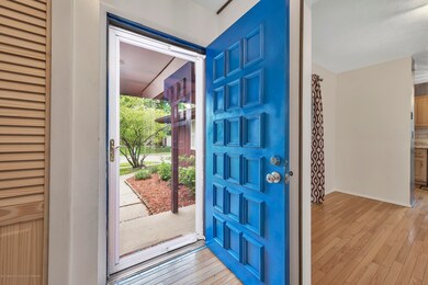 1336-Chartwell-Duel-Carriage-Way-South-E