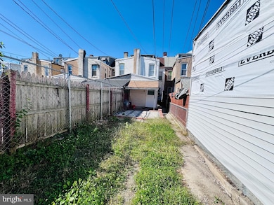 1429 Mulberry St, Reading, PA 19604 - photo 3