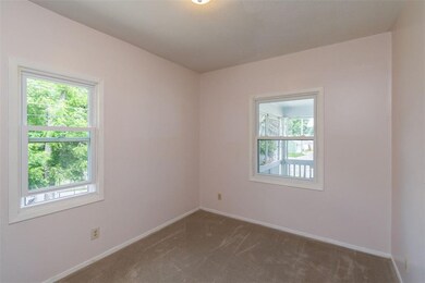 865 18th St SE, Cedar Rapids, IA 52403 - photo 6