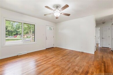 11 Robin Ct, New Albany, IN 47150 - photo 4