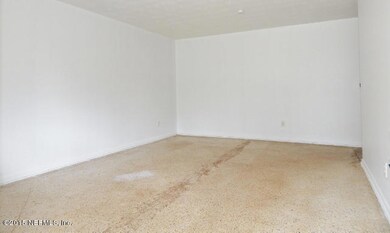 10615 Arnez Rd, Jacksonville, FL 32218 - photo 4