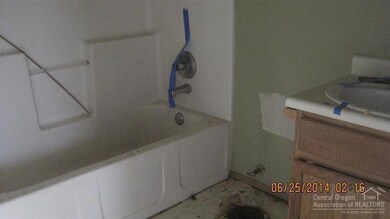 unlisted-address, Redmond, OR 97756 - photo 5